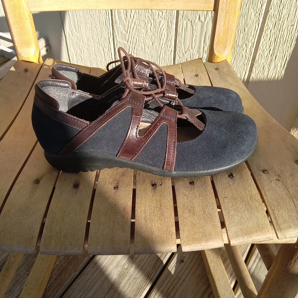 NAOT BLUE SUEDE LEATHER LACE UP MARY JANE SHOES SANDALS SIZE 36 U.S.A 5 - Picture 9 of 16
